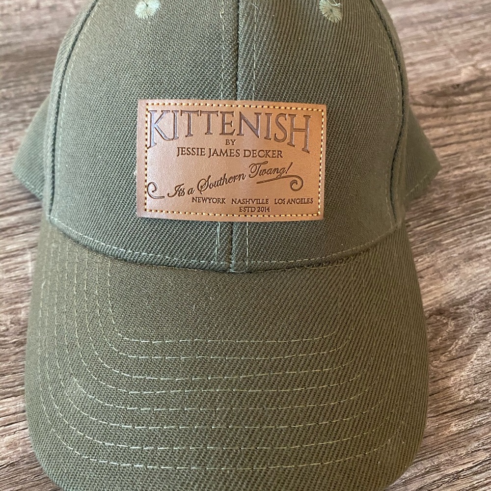 Kittenish hat